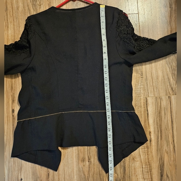 LaSeine Black Women's Lace Blazer - Picture 5 of 5